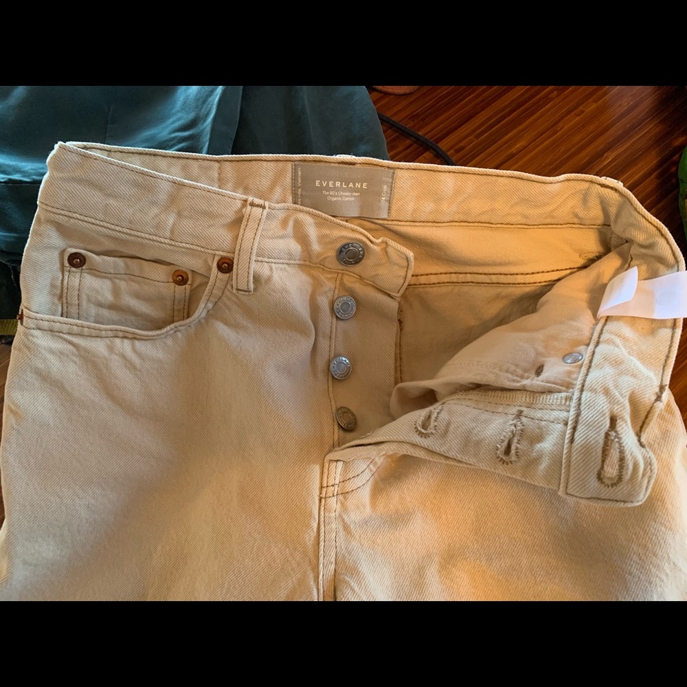 Everlane 90’s Cheeky Jeans Clay